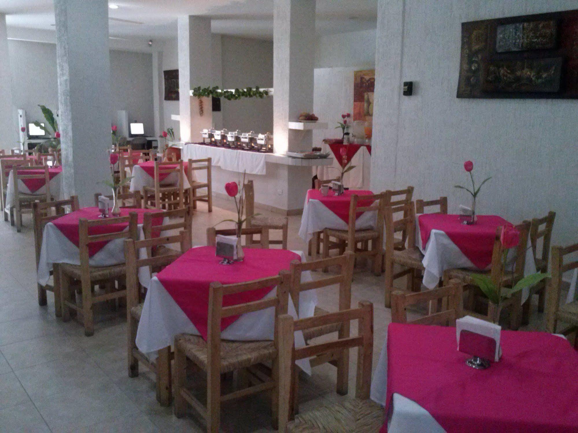 פוארטו ואלארטה Hotel Marlyn מראה חיצוני תמונה